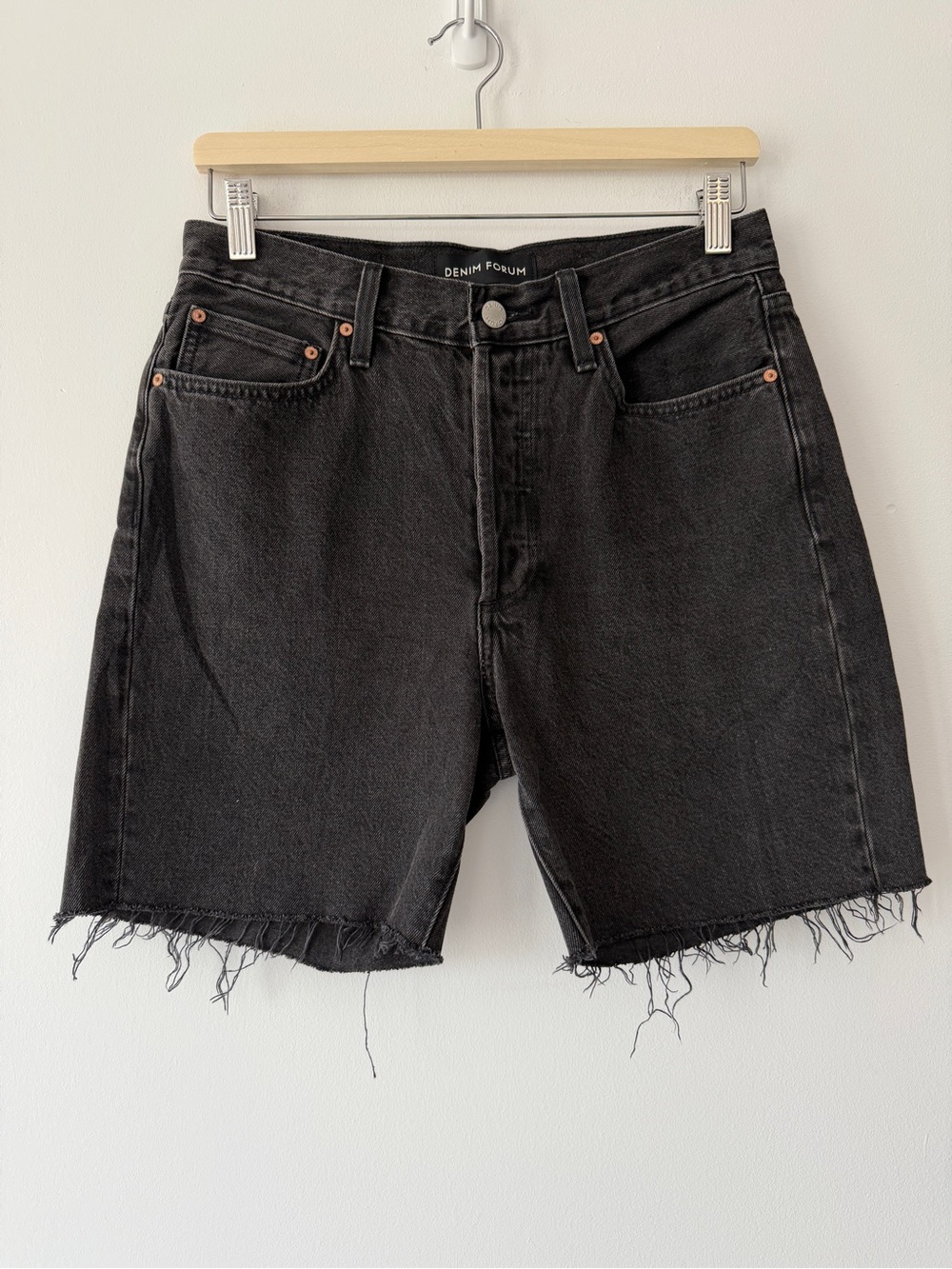 Aritzia Denim Forum Mid Thigh Black High-Rise cutoff Denim Shorts Nina 27